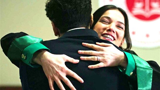 Ceylin e Yekta alleati, Ömer smascherato, Segreti di famiglia - capitolo 60